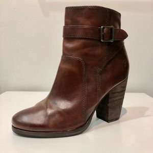 Frye Pattie Riding Boots/Booties: Women’s Size 7